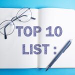 Anteckningsbok med texten "Top 10 List2